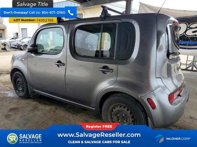 Used 2013 Nissan Cube 1.8 S w/ Interior Designer Pkg FWD image 3