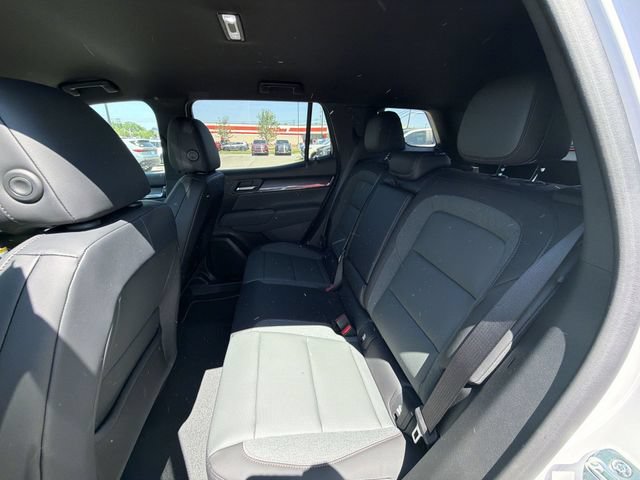 New 2026 GMC Terrain AT4 w/ LPO, Black Badging Package AWD/4WD image 18