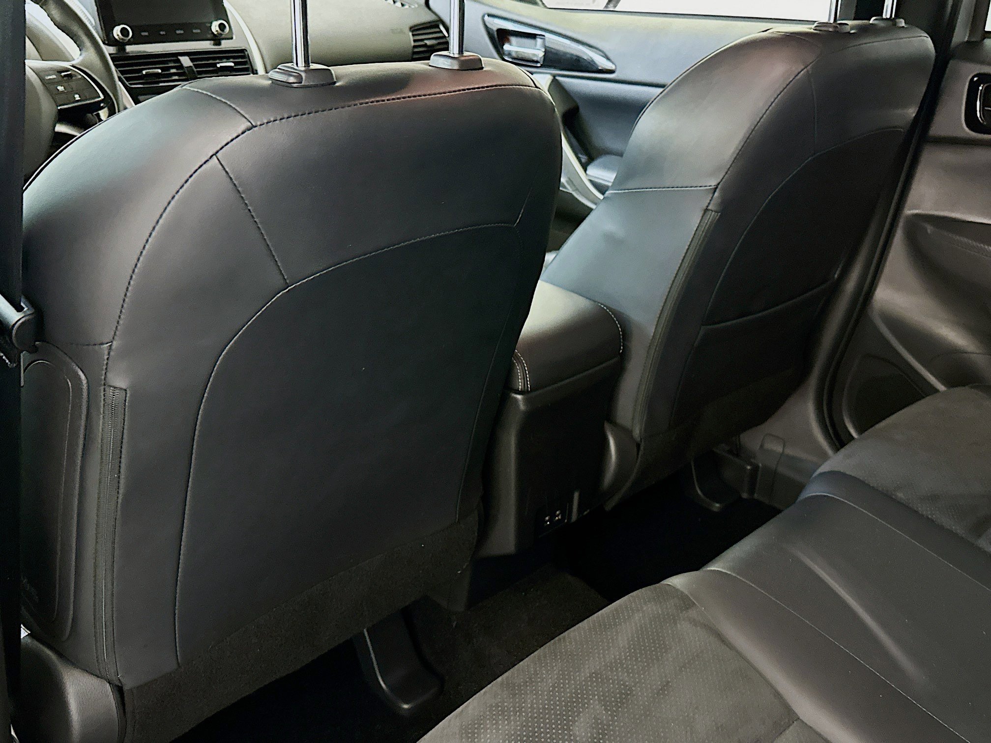 Used 2025 Mitsubishi Eclipse Cross SE image 28