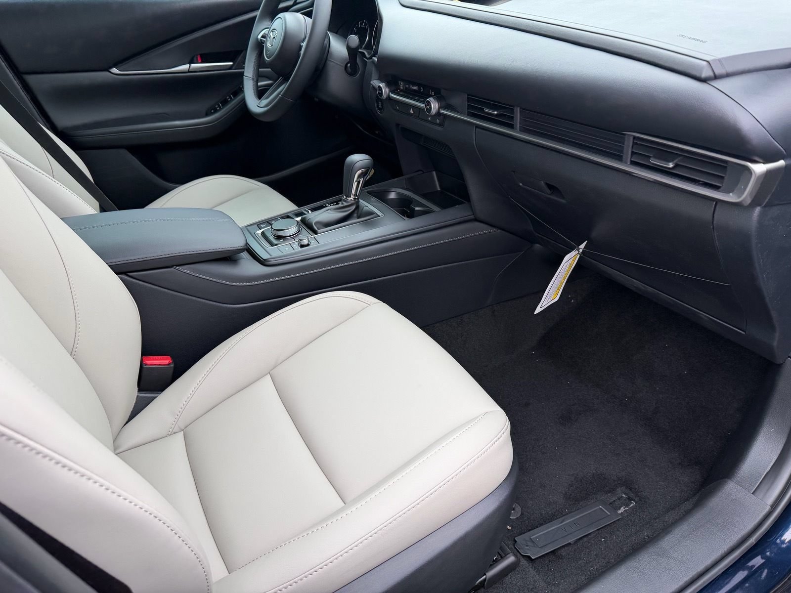 New 2026 MAZDA CX-30 AWD 2.5 S w/ Select Sport Pkg image 13