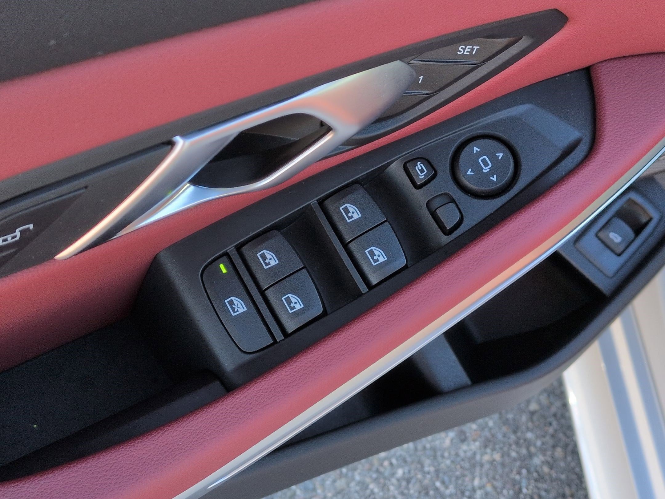 Certified 2025 BMW 330i Sedan w/ M Sport Package image 15