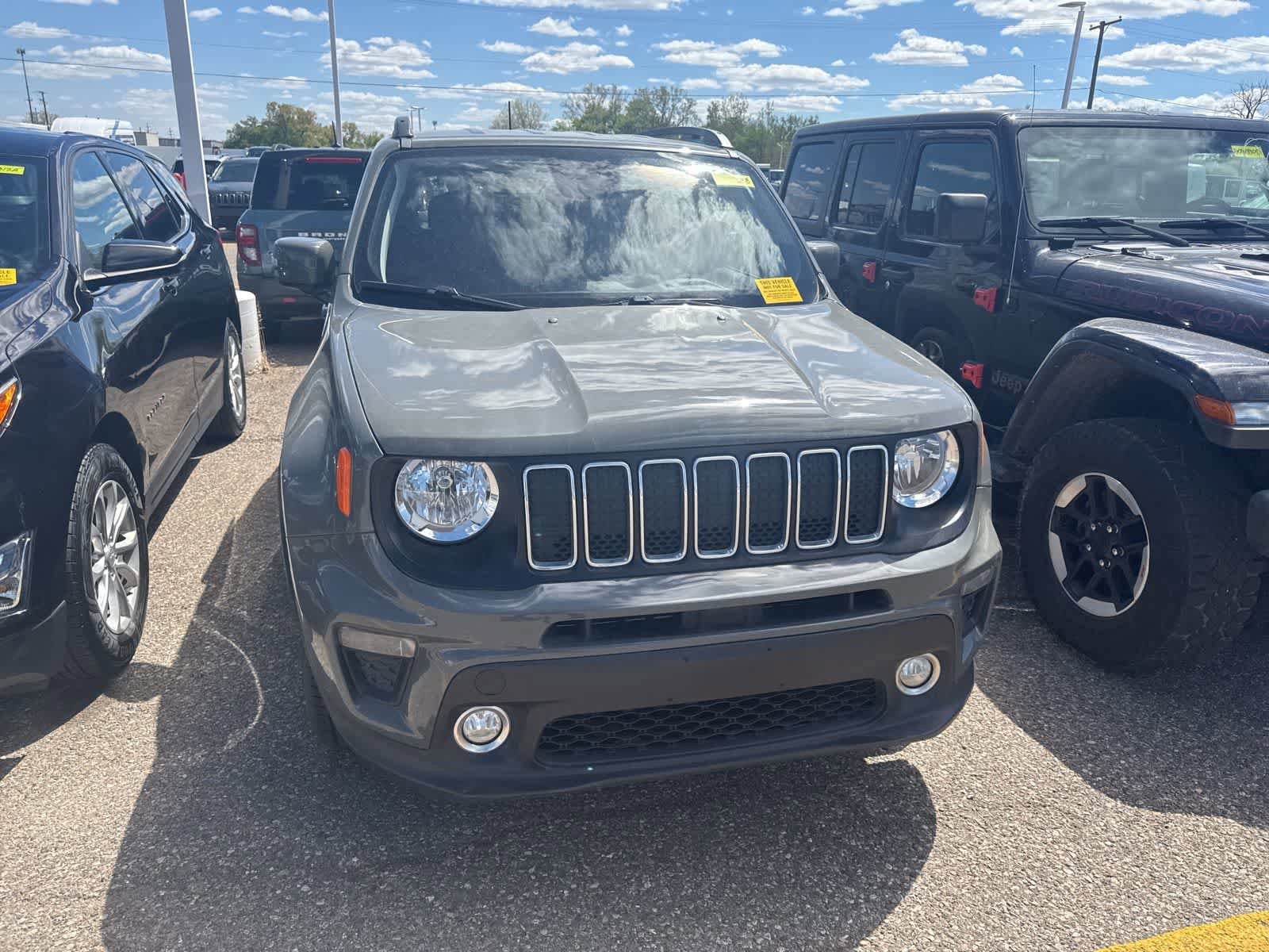 Used 2019 Jeep Renegade Latitude w/ Cold Weather Group