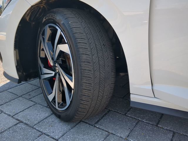 Certified 2023 Volkswagen Jetta GLI Autobahn image 33