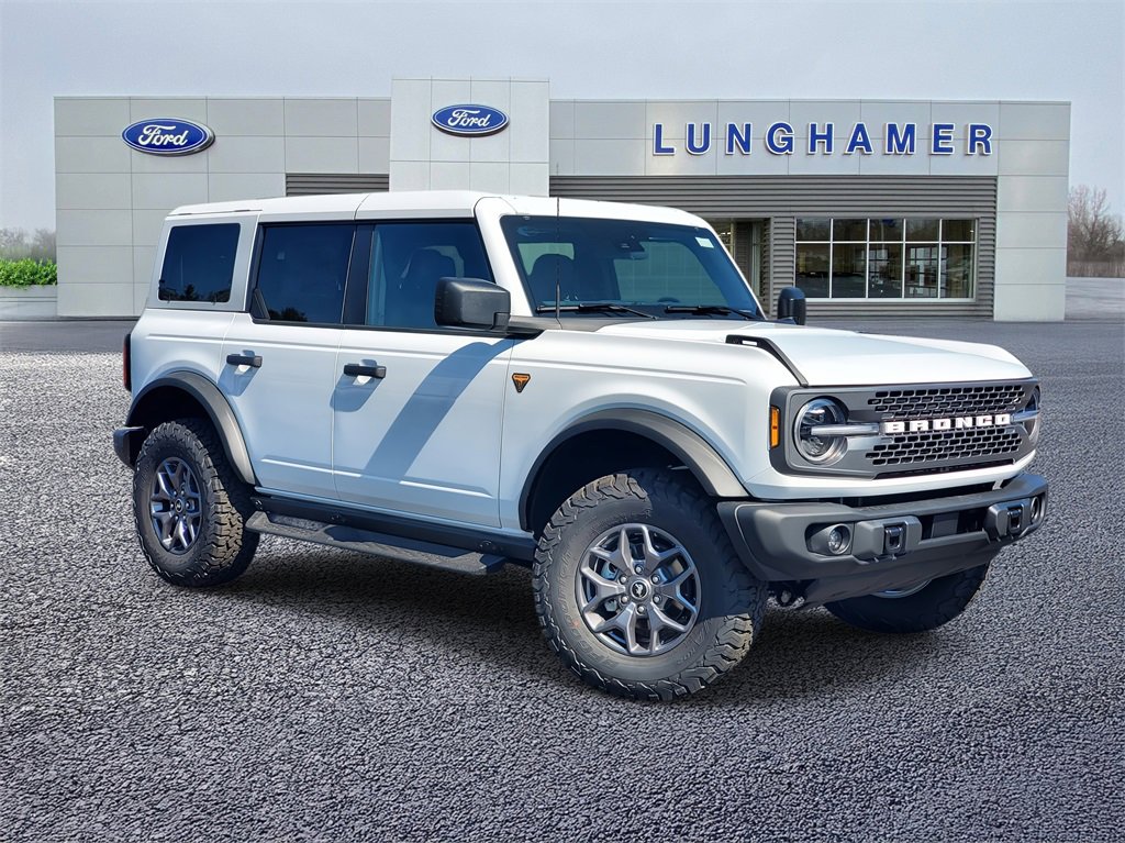 New 2025 Ford Bronco Badlands image 1