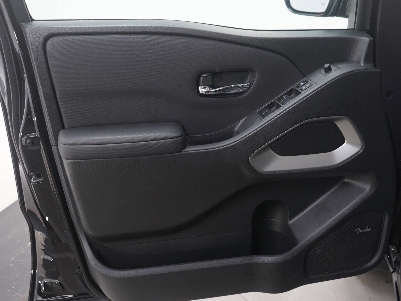 Used 2023 Nissan Frontier SV w/ SV Premium Package image 22