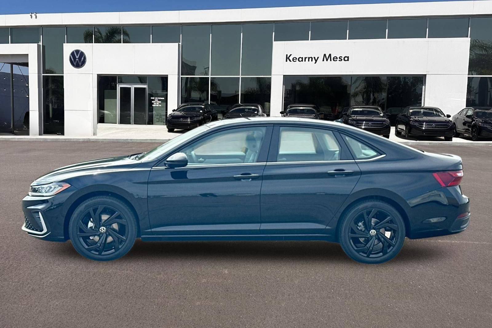 New 2026 Volkswagen Jetta SE FWD image 7