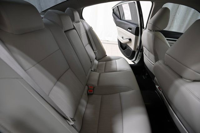 Used 2021 Nissan Altima 2.5 Platinum image 26