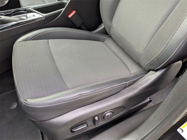 Used 2021 Buick Encore GX Select w/ Sport Touring Package image 26