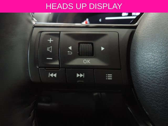 Used 2024 Nissan Pathfinder Platinum FWD image 28