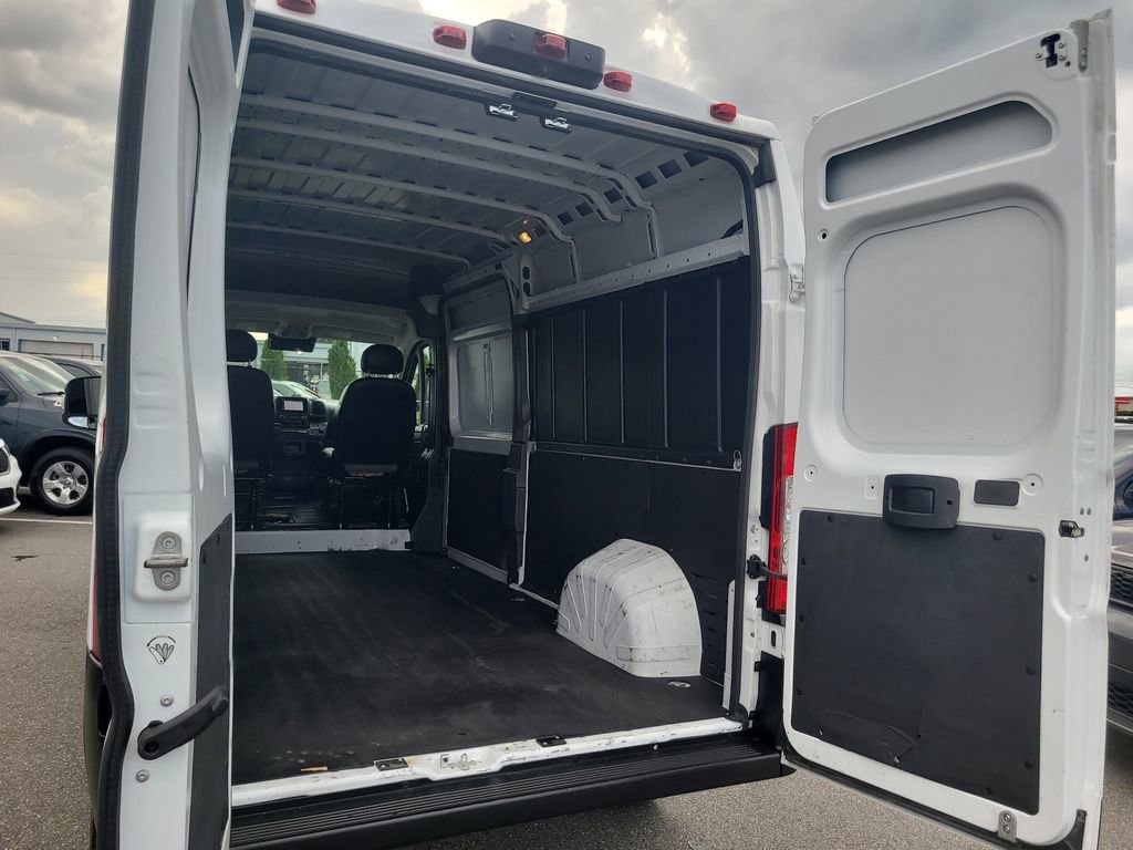 Used 2023 RAM ProMaster 2500 FWD image 11