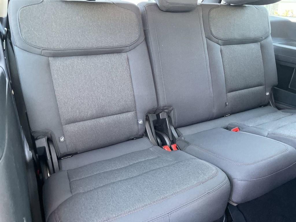 Used 2025 Ford Expedition Active image 26