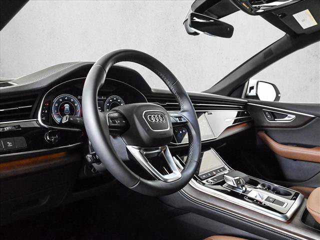Certified 2025 Audi Q8 Premium Plus w/ Premium Plus Package AWD/4WD image 10