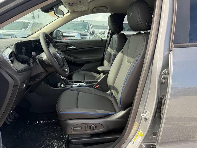 New 2026 Buick Encore GX Sport Touring w/ Comfort Package FWD image 12