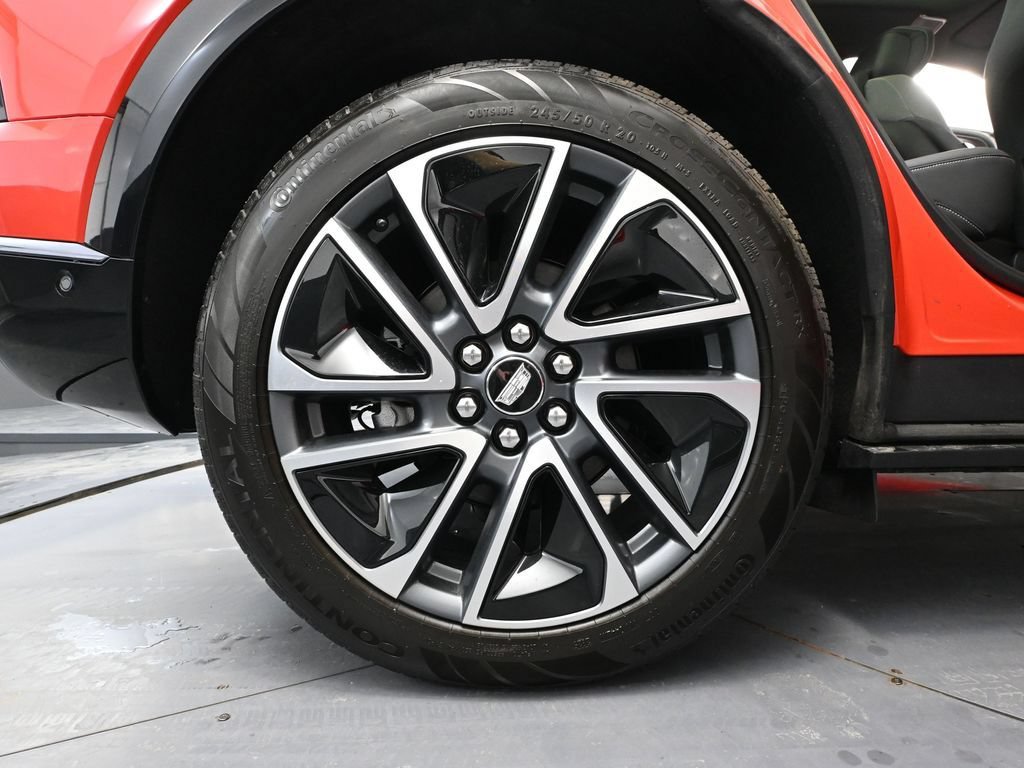 Used 2026 Cadillac Optiq Sport 1 w/ LPO, Floor Liner Package AWD/4WD image 15