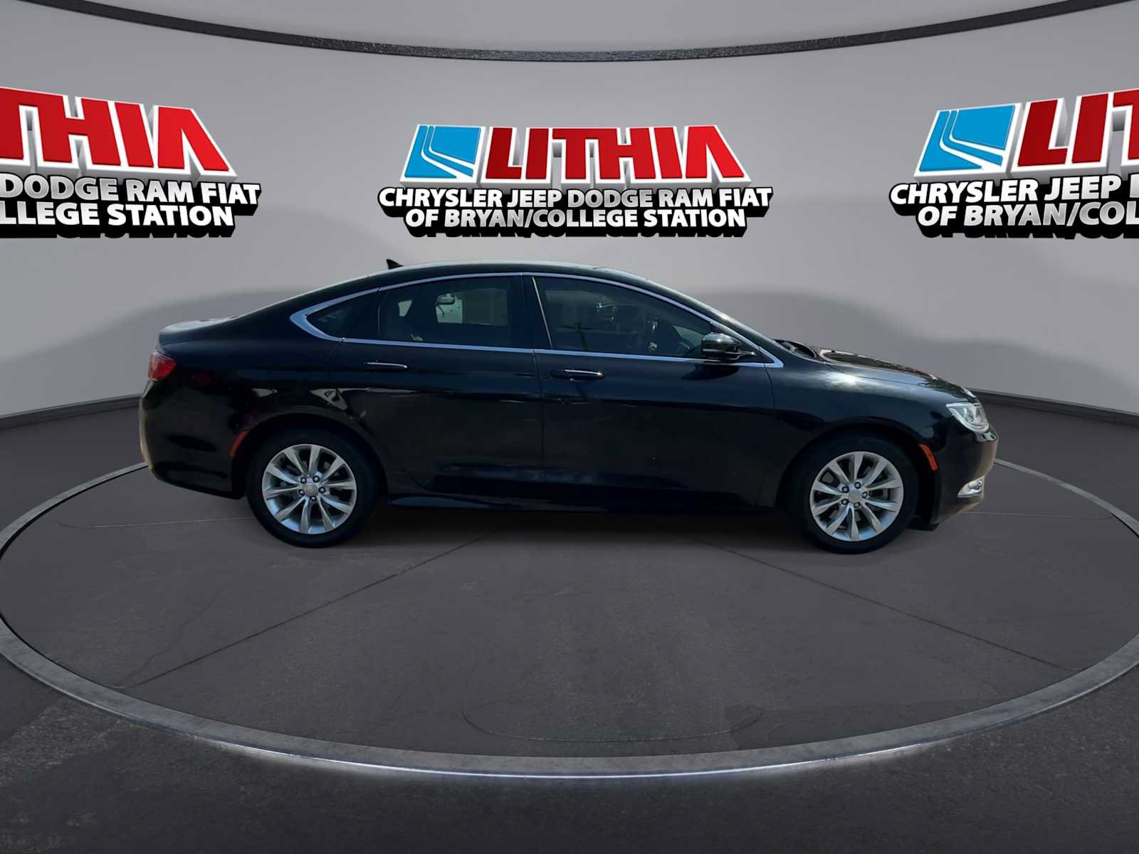 Used 2015 Chrysler 200 C w/ Navigation & Sound Group I FWD image 9