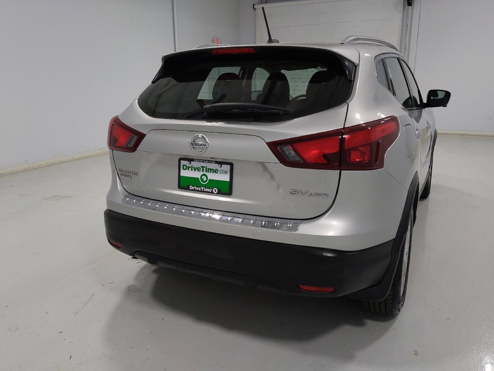 Used 2017 Nissan Rogue Sport SV w/ SV Premium Package AWD/4WD image 7