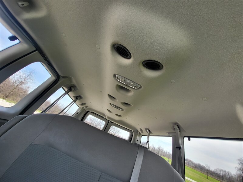 Used 2014 Ford E-350 and Econoline 350 XLT RWD image 26