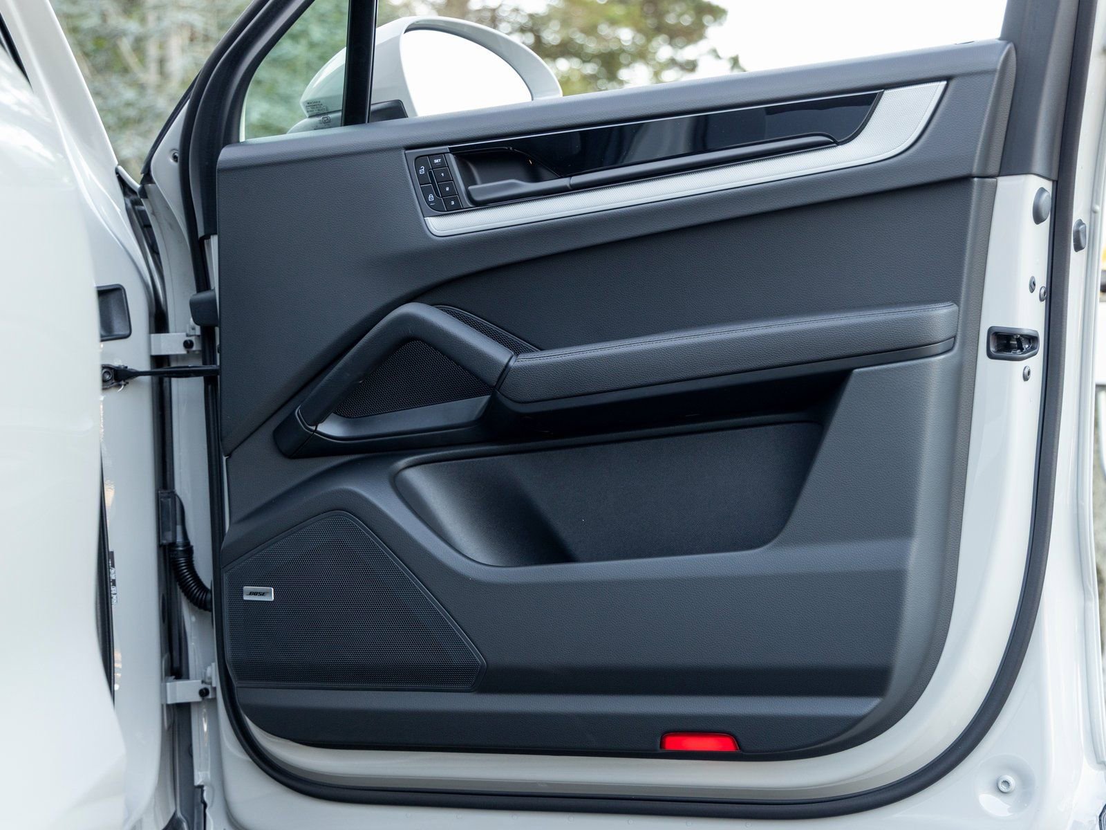 New 2026 Porsche Cayenne image 49