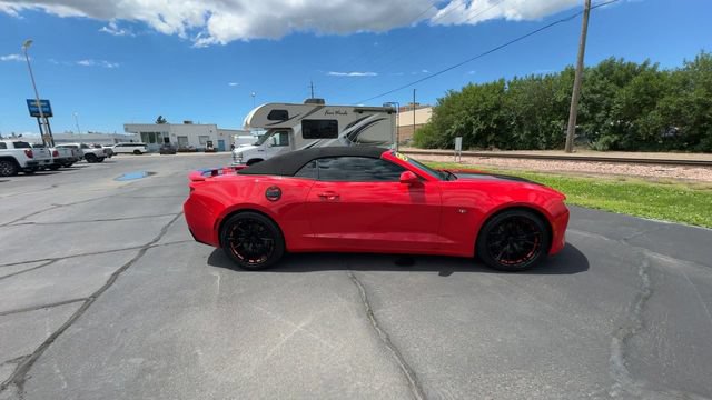 Used 2016 Chevrolet Camaro SS RWD image 9