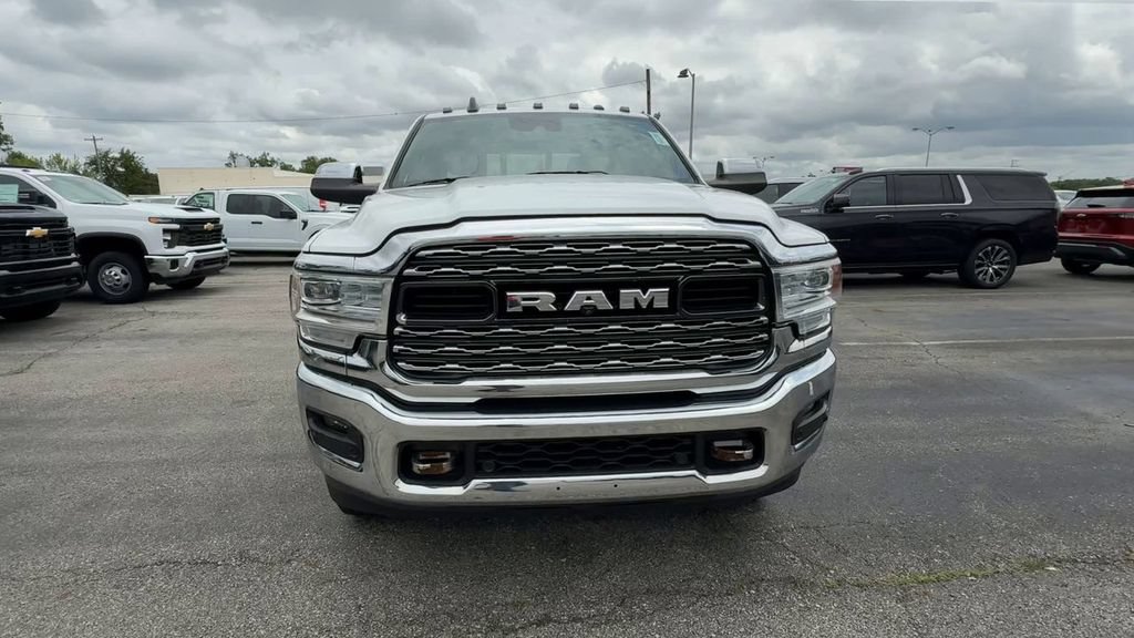 Used 2022 RAM 2500 Limited AWD/4WD image 3