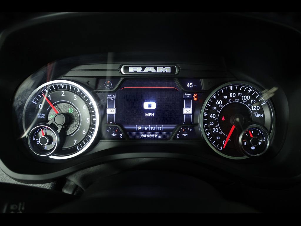 Used 2022 RAM 1500 Laramie AWD/4WD image 27