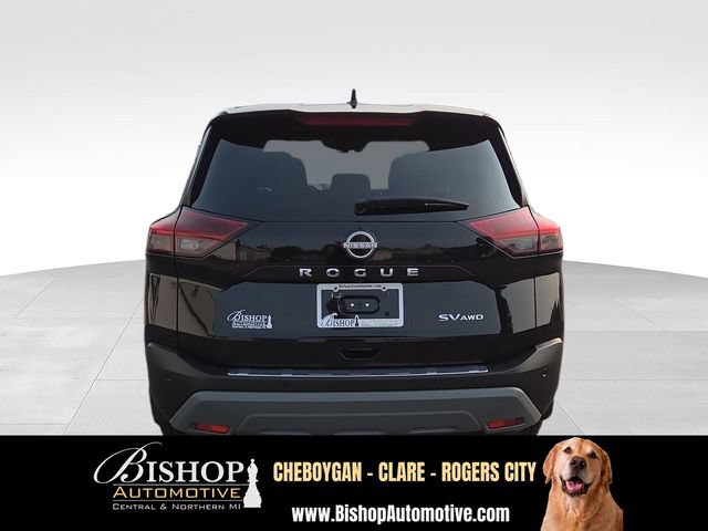 Used 2023 Nissan Rogue SV AWD/4WD image 9