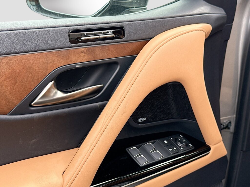 New 2026 Lexus LX 600 4WD w/ Luxury Package image 9
