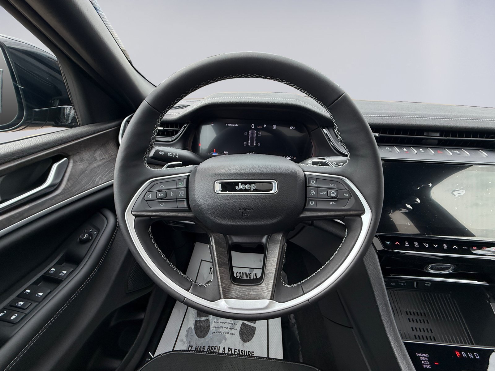New 2027 Jeep Grand Cherokee 4WD image 12