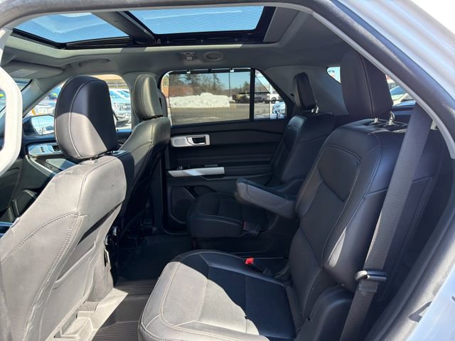 Certified 2024 Ford Explorer Limited w/ Limited Technology Package image 10
