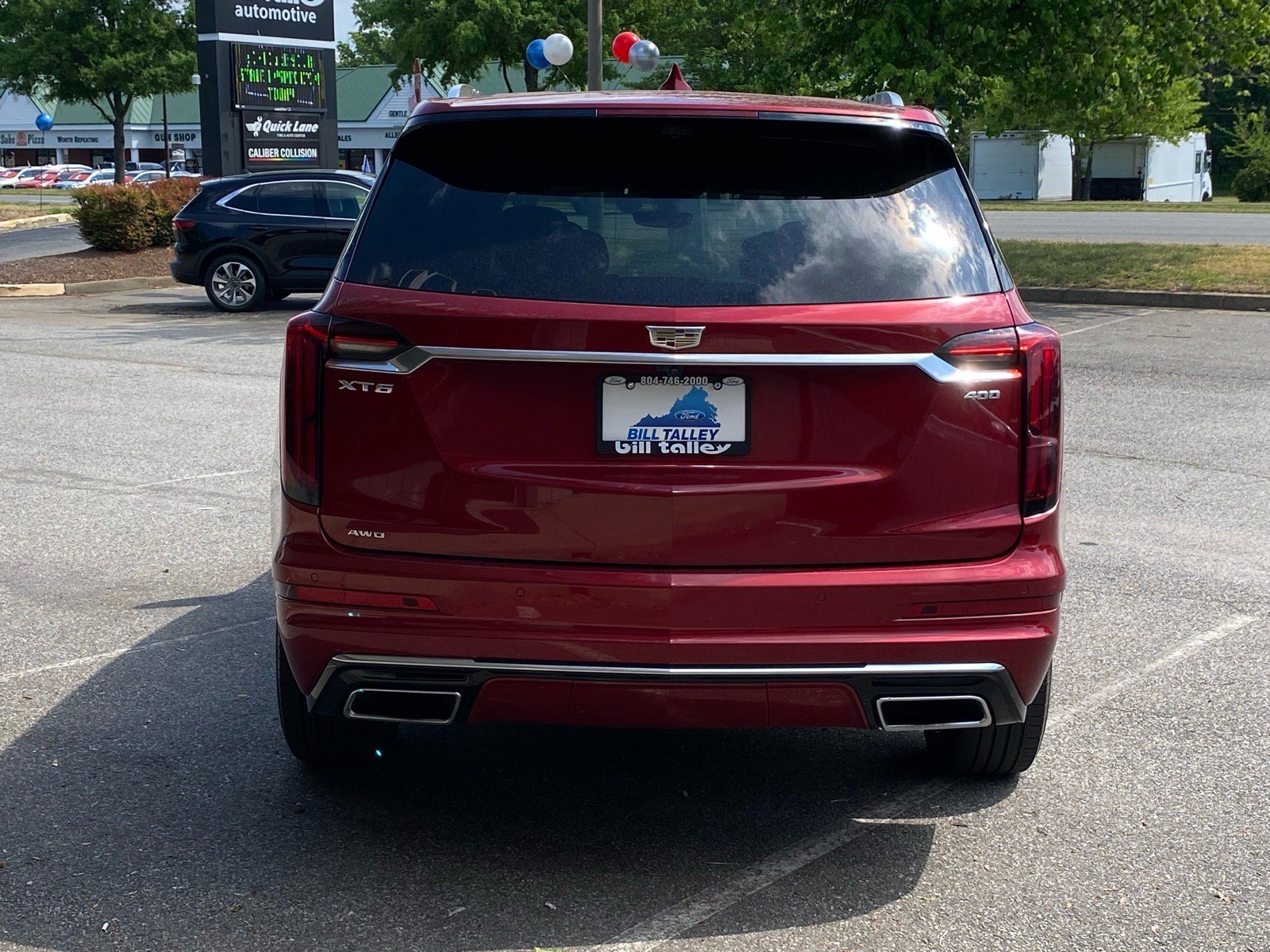 Used 2020 Cadillac XT6 Premium Luxury w/ Platinum Package AWD/4WD image 4