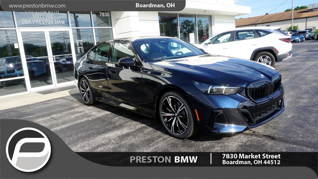 New 2027 BMW 530i xDrive w/ M Sport Package