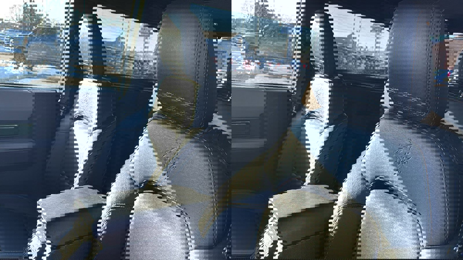 Used 2022 Ford Bronco Badlands image 17