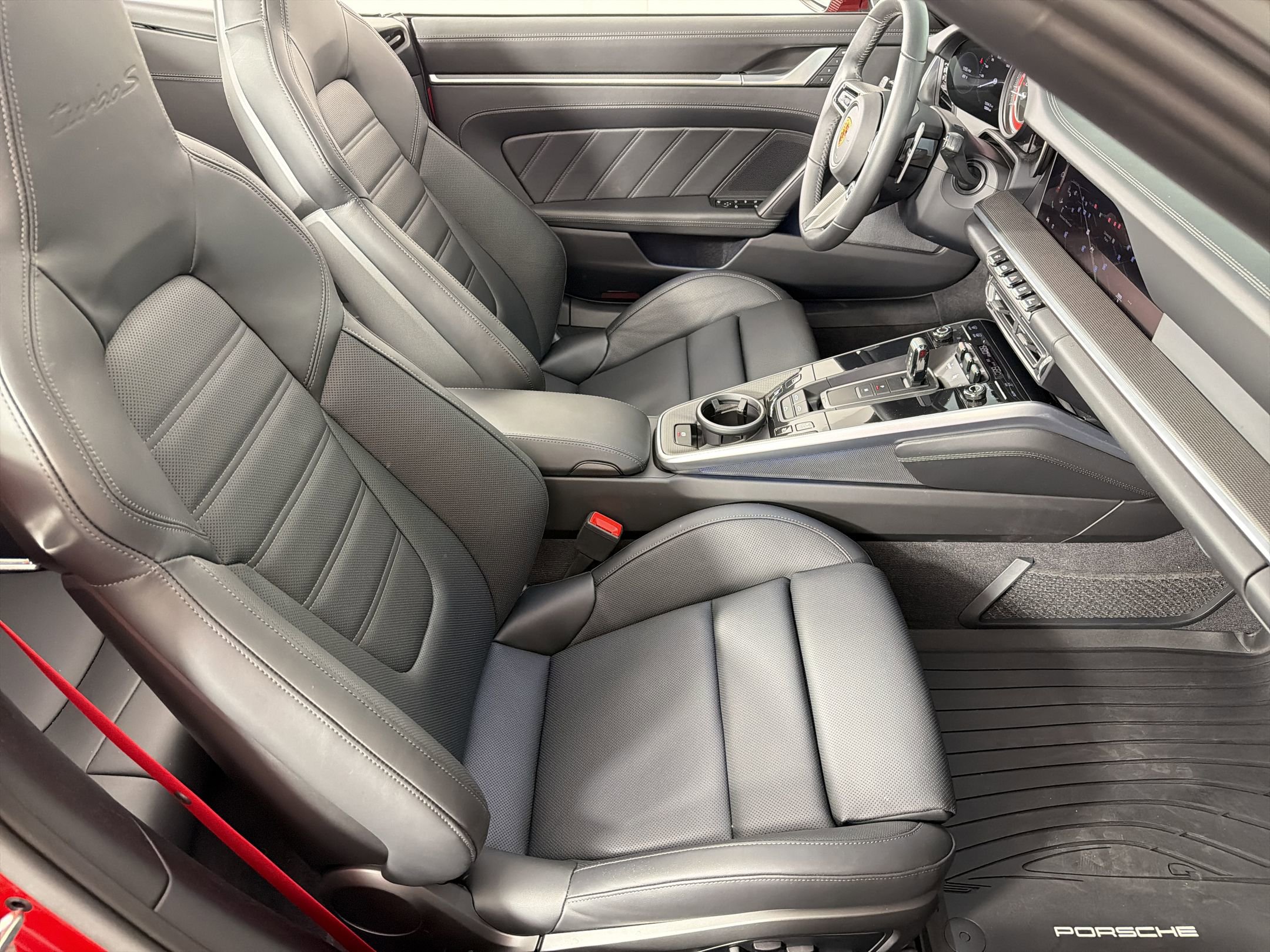 Certified 2025 Porsche 911 Turbo S image 30