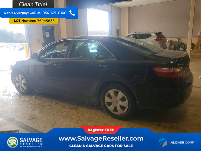 Used 2009 Toyota Camry FWD image 3