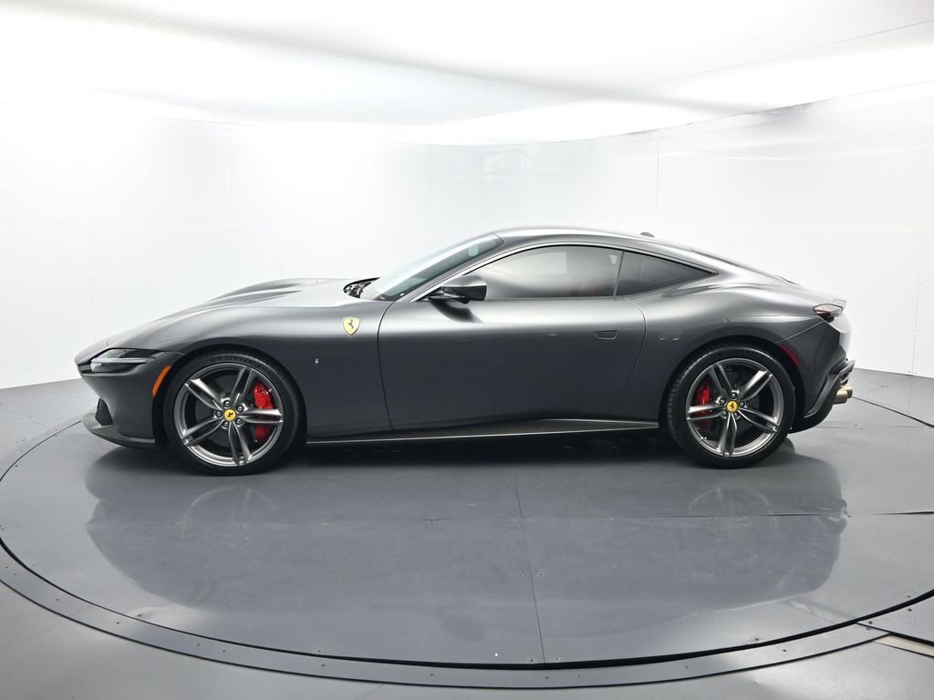 Used 2022 Ferrari Roma RWD image 2
