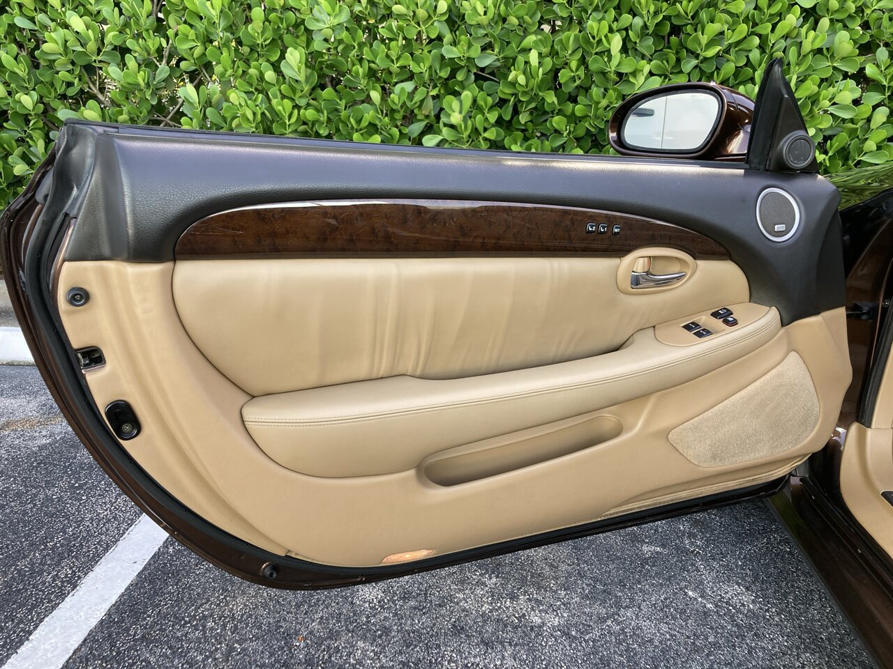 Used 2006 Lexus SC 430 Convertible RWD image 32