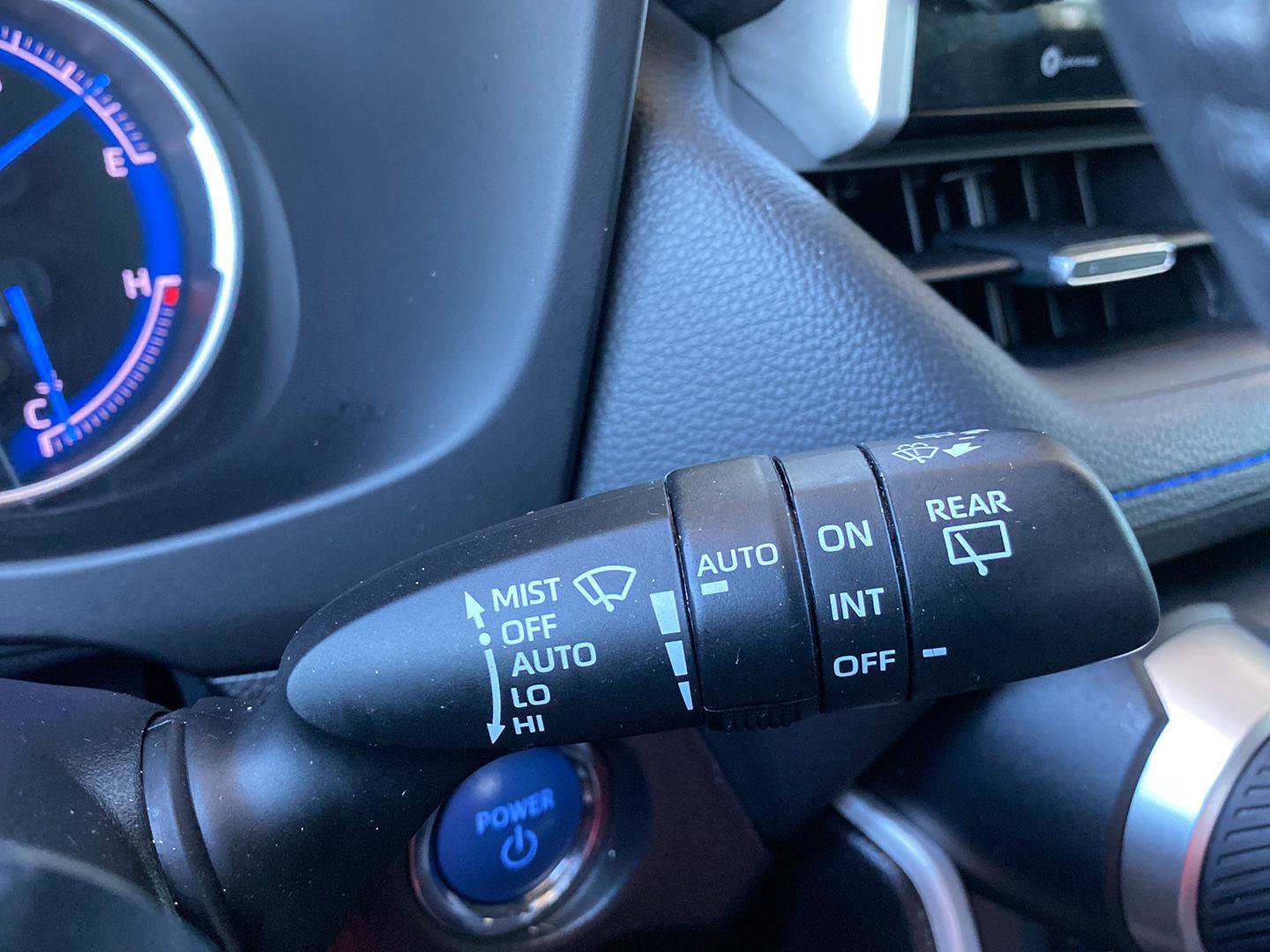 Used 2022 Toyota RAV4 XSE w/ XSE Grade Weather Package AWD/4WD image 40