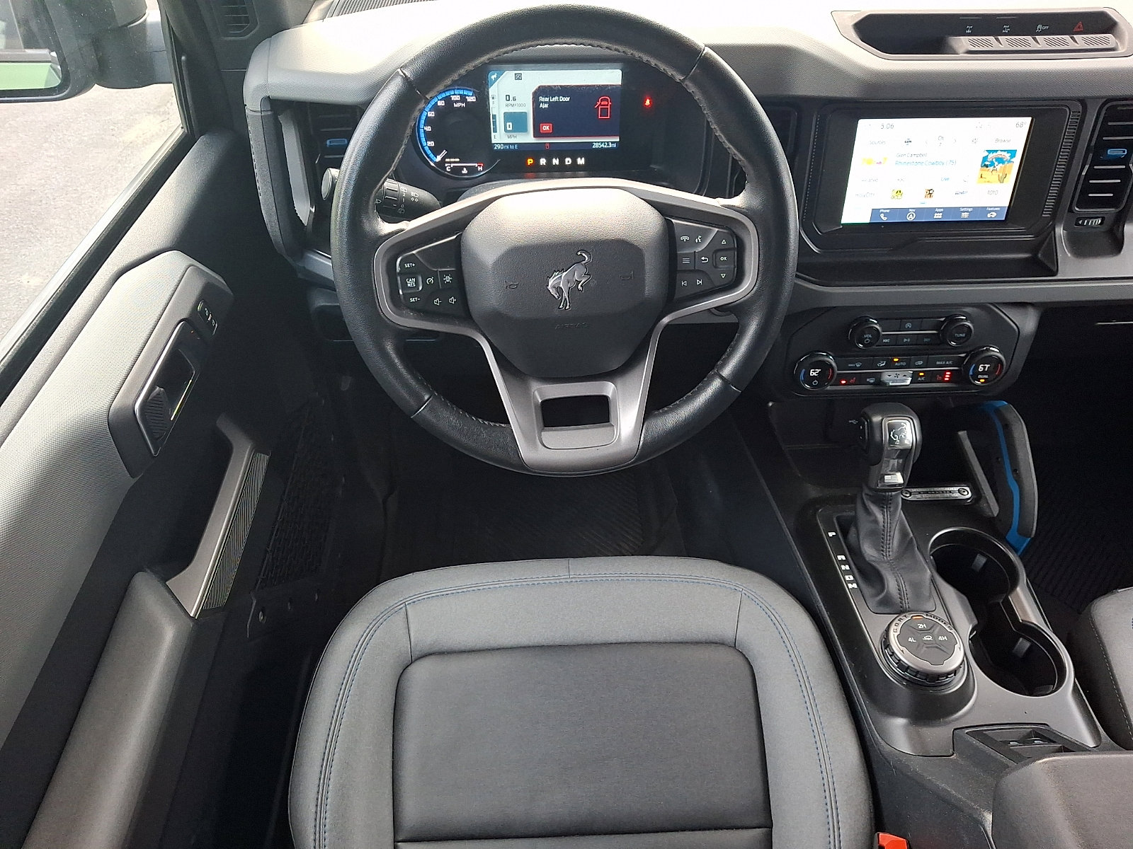 Used 2023 Ford Bronco Black Diamond image 11