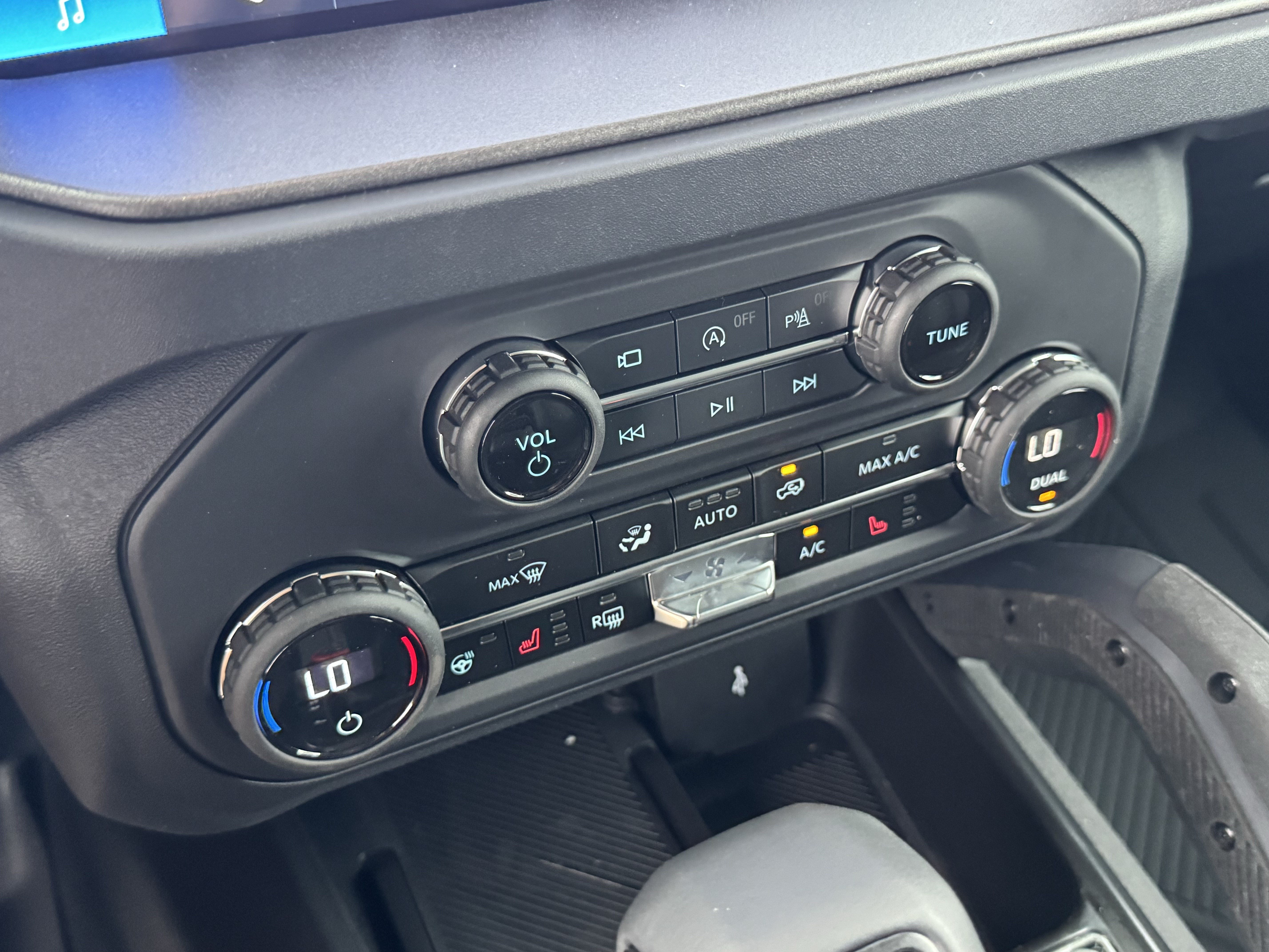 New 2026 Ford Bronco Raptor AWD/4WD image 15