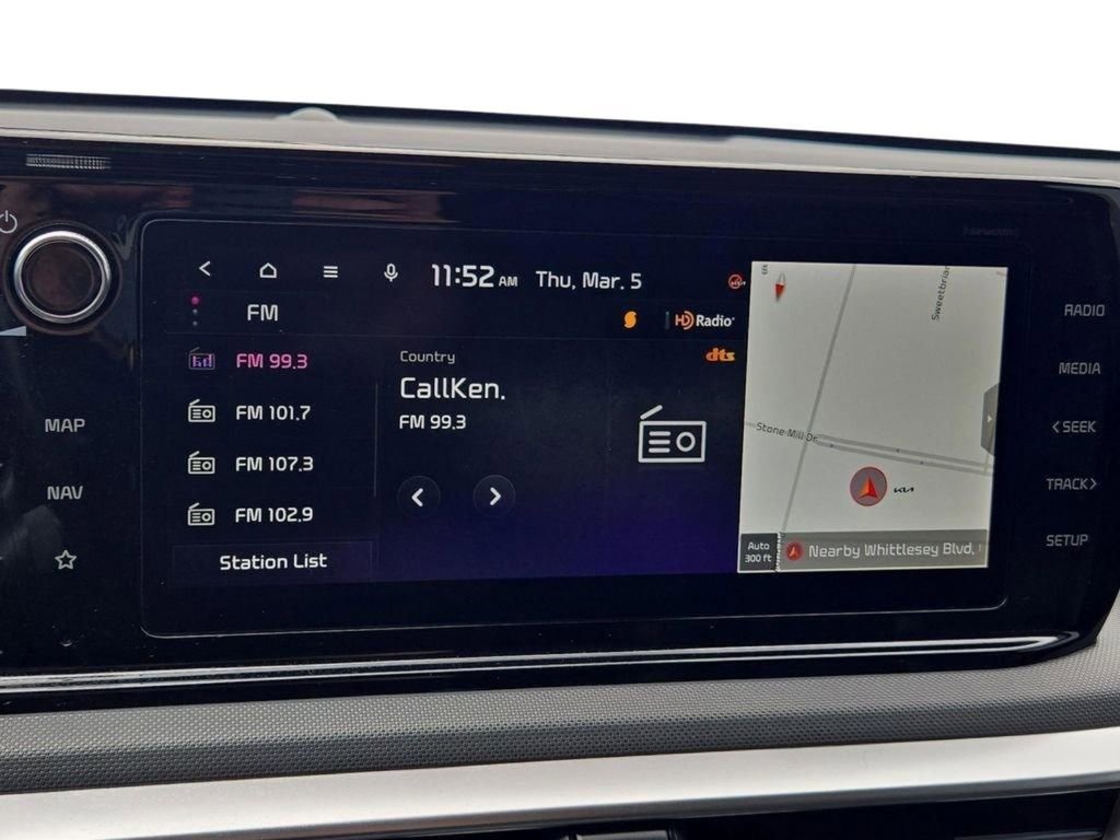 Certified 2024 Kia K5 GT-Line image 28