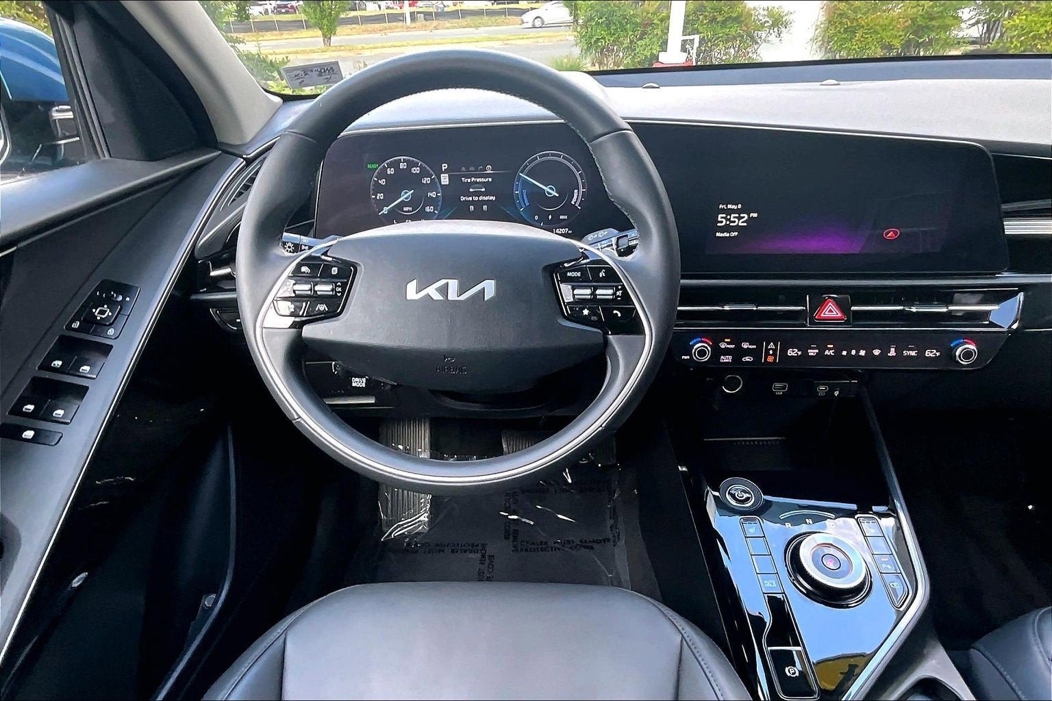 Used 2024 Kia Niro Wind FWD image 5