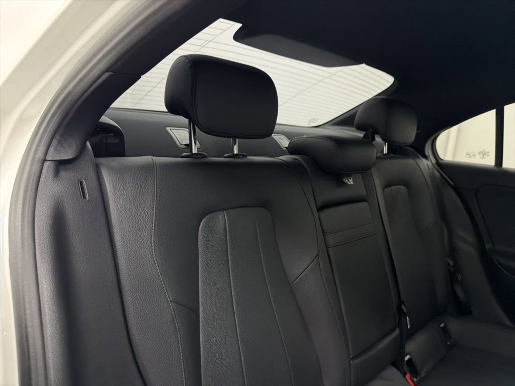 Used 2019 Mercedes-Benz A 220 image 26