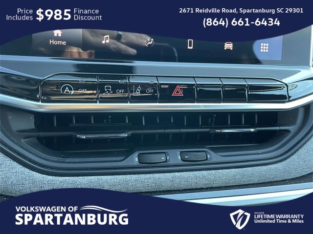 Used 2024 Jeep Compass Sport image 22