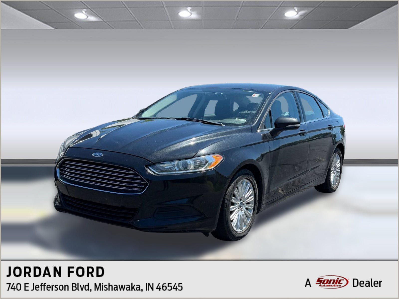 Used 2014 Ford Fusion SE FWD image 1
