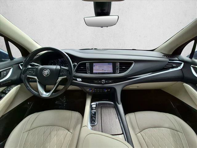 Used 2022 Buick Enclave Avenir w/ Avenir Technology Package FWD image 19