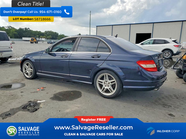 Used 2009 Mercedes-Benz C 300 Sedan image 3