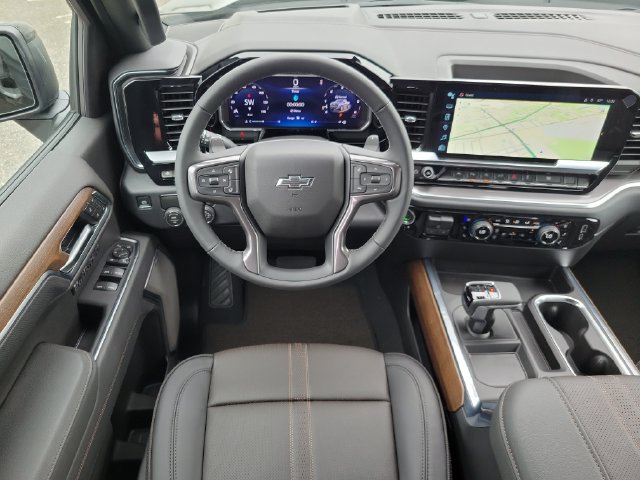 New 2026 Chevrolet Silverado 1500 High Country w/ Midnight Edition RWD image 18