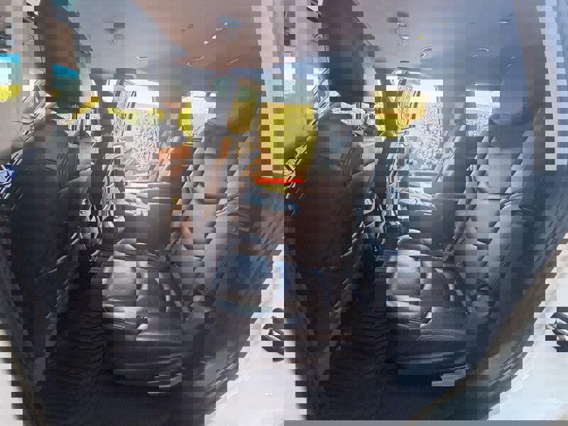 Used 2019 Cadillac Escalade Luxury image 31