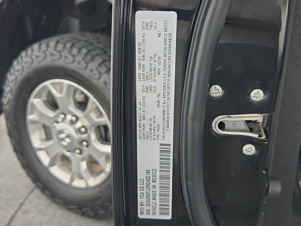 Used 2024 RAM 2500 Laramie w/ Safety Group AWD/4WD image 40