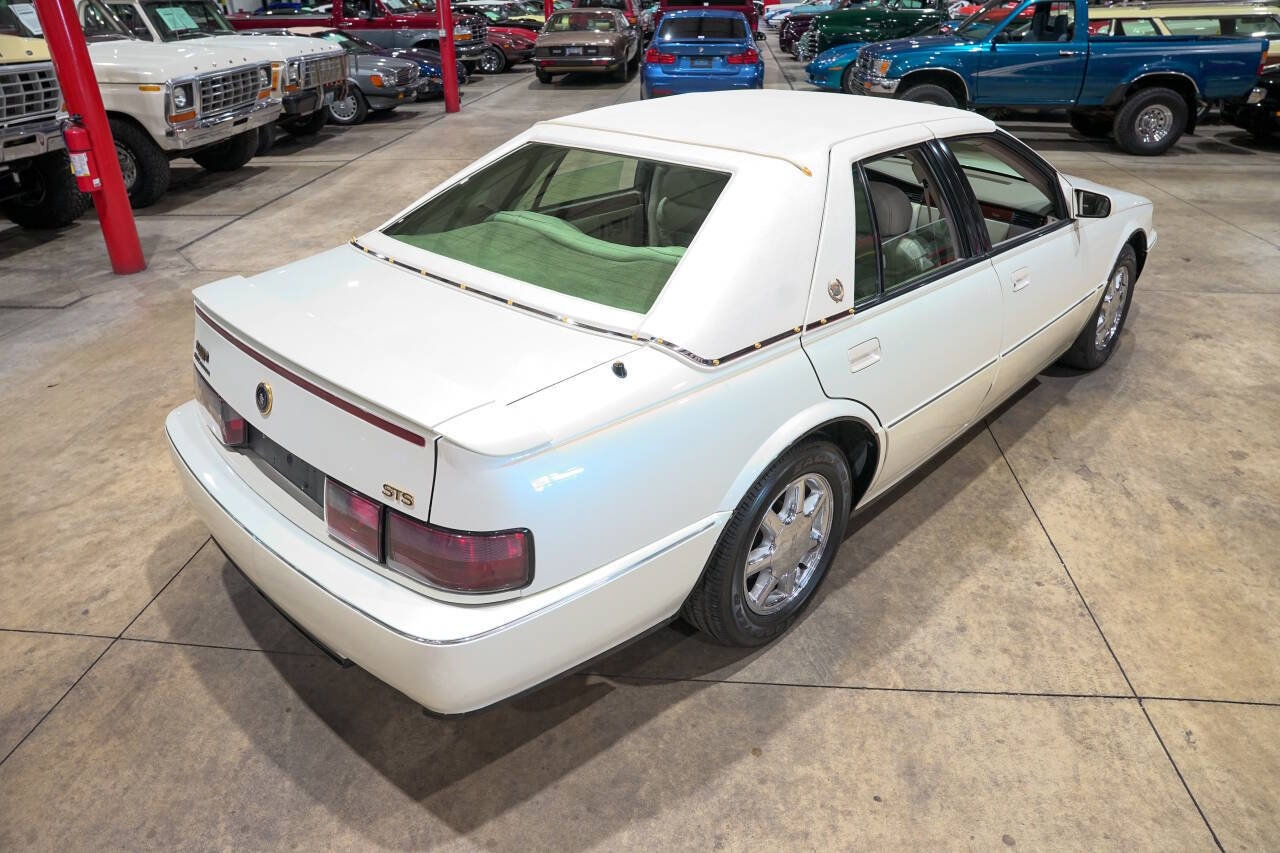 Used 1996 Cadillac Seville STS FWD image 17